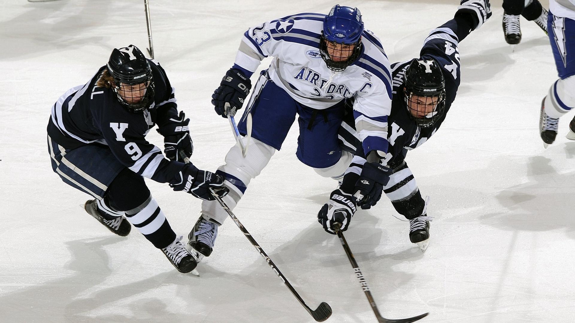 NBA官方公布新赛季东部球星实力榜，阿德托昆博蝉联榜首，新生代球员强势崛起