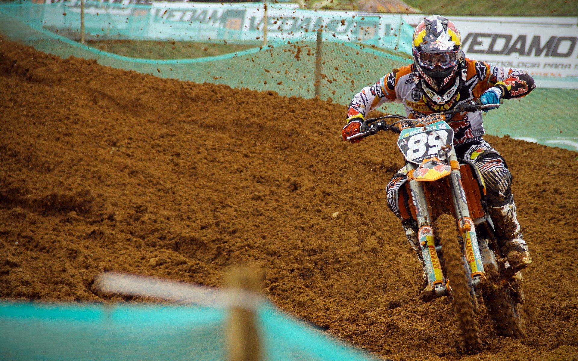 格拉斯纳盛赞奥利塞，学会避免伤病，开启辉煌职业生涯新篇章